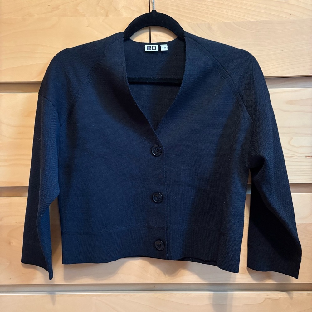 NWOT UNIQLO U BLACK CARDIGAN, SIZE: XS